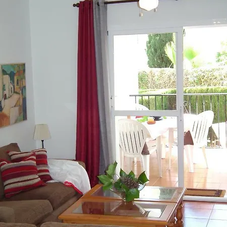 Playa Burriana Apartment *